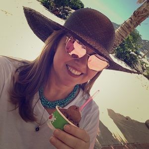 Meet your Posher, Sheree